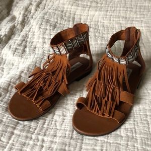 Steve Madden fringe flat sandals